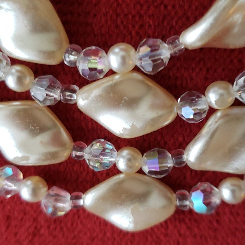 Vintage Czech glass necklace - Picture 4 of 6